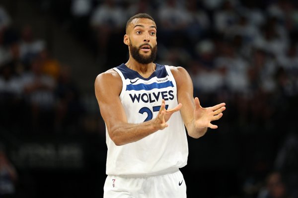 Hồ sơ Mỹ: Gobert đã giành được kỷ lục DPOY trong 4 DPOY. Anh ta có thể vào Hội trường danh vọng như chú Mu và Da Ben.
