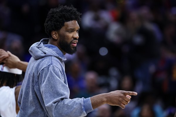 VILLANUEVA: Tôi không ngạc nhiên khi ngày trở lại của Embiid chưa được xác định.