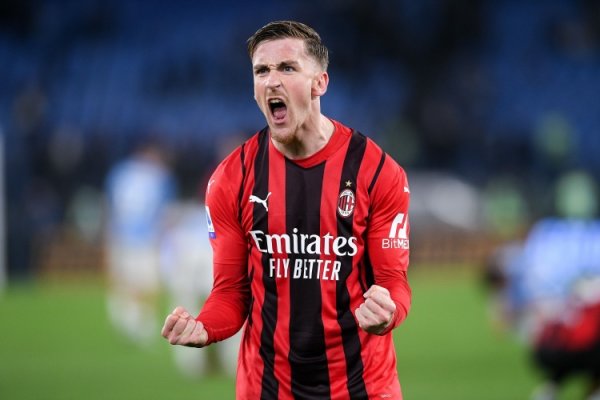 PV: Salle Marcos dự kiến ​​vắng Viola, Allegri cân nhắc nhiề