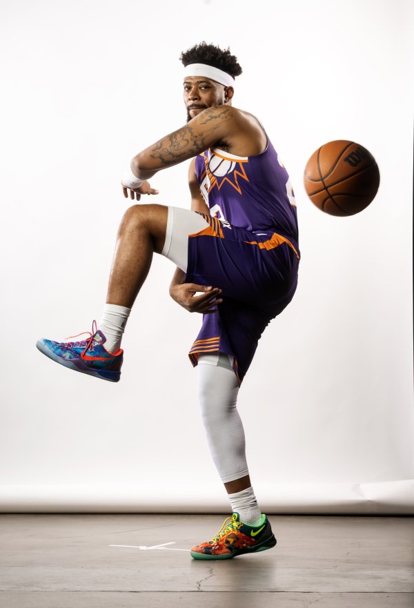Lão chủ nhân lộ ra sát ý! Jordan Goodwin ghi 24 điểm sau 10 