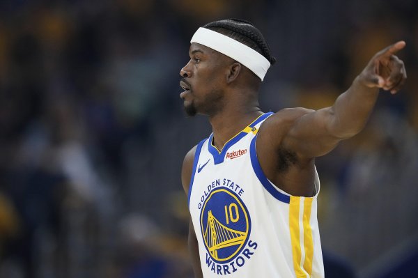 Quản gia: Nếu bạn thua, mọi người sẽ luôn chê bai bạn. Nếu thắng thì mọi chuyện sẽ ổn nên hãy nhanh chóng giành lại.