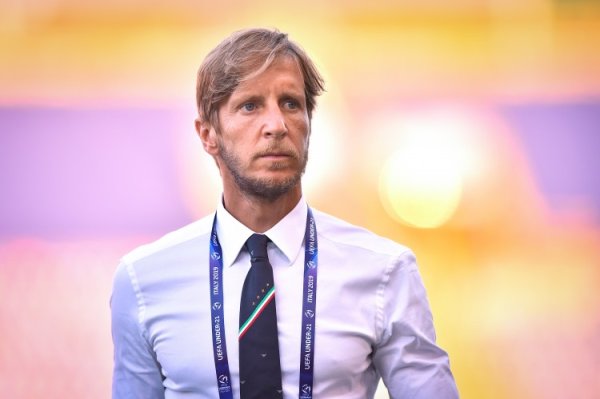 Ambrosini: Inter Milan chơi quá hấp tấp Dù họ đã thắng nhưng mọi chuyện khó khăn hơn dự kiến.