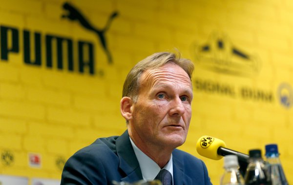 Watzke: Đức không thể dựa vào tiếng hò hét để trở lại đỉnh cao thế giới Đối đầu với đội bóng Bayern này, Bundesliga không có gì hồi hộp.