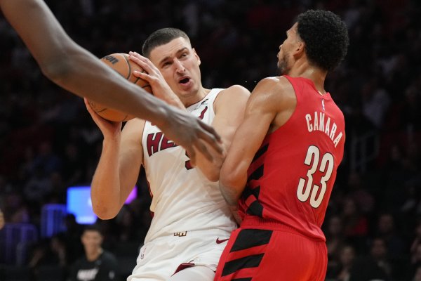 Jovic: Không phải ai cũng có thể thi đấu hôm nay nhưng chúng tôi biết mình phải giành chiến thắng này