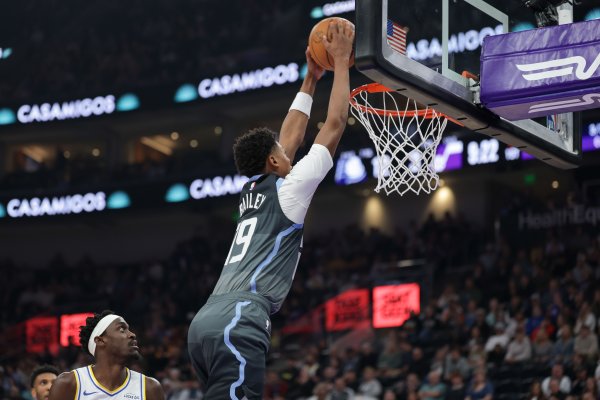 [Tân binh] Bailey ghi 20 điểm cao nhất trong sự nghiệp, Edgecombe ghi 6 điểm sau 11 cú sút, Jamin ghi 16 điểm, 4 rebound và 5 kiến ​​​​tạo.